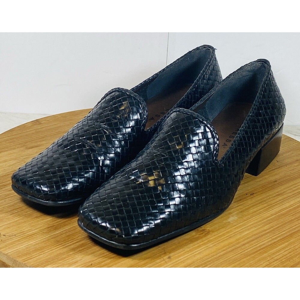 Caressa Campaign Collection Leather loafer black Sz 7M Woman's Block Heel 1.1/3”